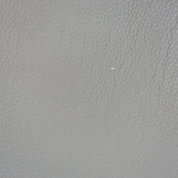 GUCCI Elegant Gray Women's Tote Bag - Picture 5 of 6